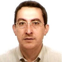 Full Professor
Multifunctional Nanostructured Materials
Facultad de Química.
C/ Julian Clavería, 8 33006 - Oviedo

Phone +34 985 102 973
e.perez@cinn.es