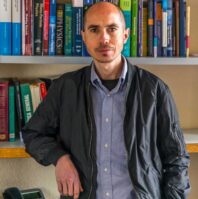 Full Professor of Physics
Modelling and Simulation
Facultad de Ciencias. C/ Federico García Lorca, 8
33007 - Oviedo 

Phone +34 985103325
vm.garcia@cinn.es
 ORCID
ResearcherID F-7601-2010
